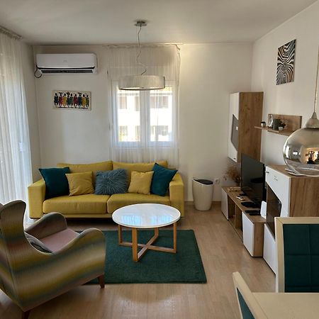 Ana'S 2 Bedrooms Lovely Flat Ποντγορίτσα Εξωτερικό φωτογραφία