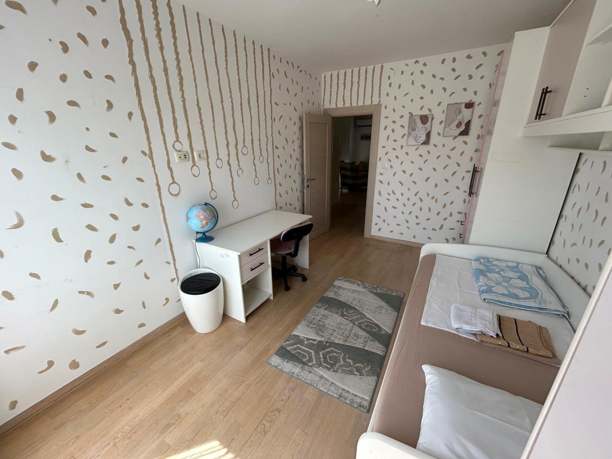 Ana'S 2 Bedrooms Lovely Flat Ποντγορίτσα Εξωτερικό φωτογραφία
