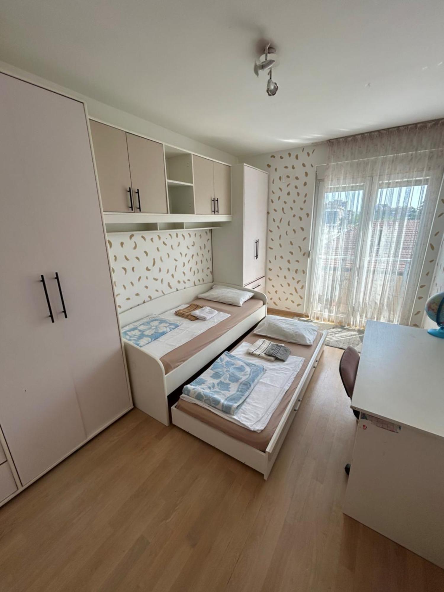 Ana'S 2 Bedrooms Lovely Flat Ποντγορίτσα Εξωτερικό φωτογραφία